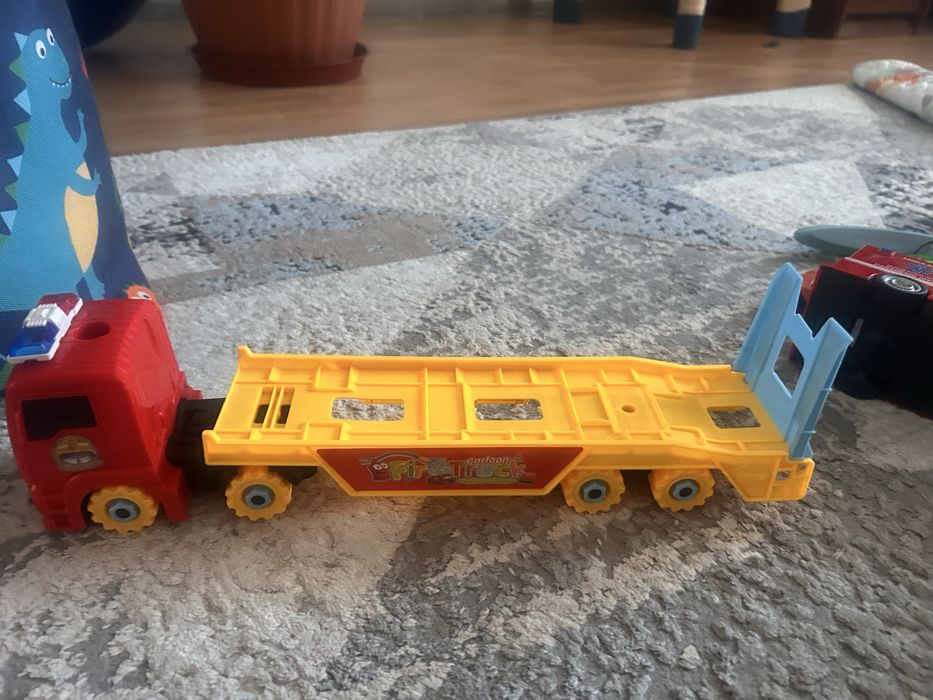 Продам детские игрушки