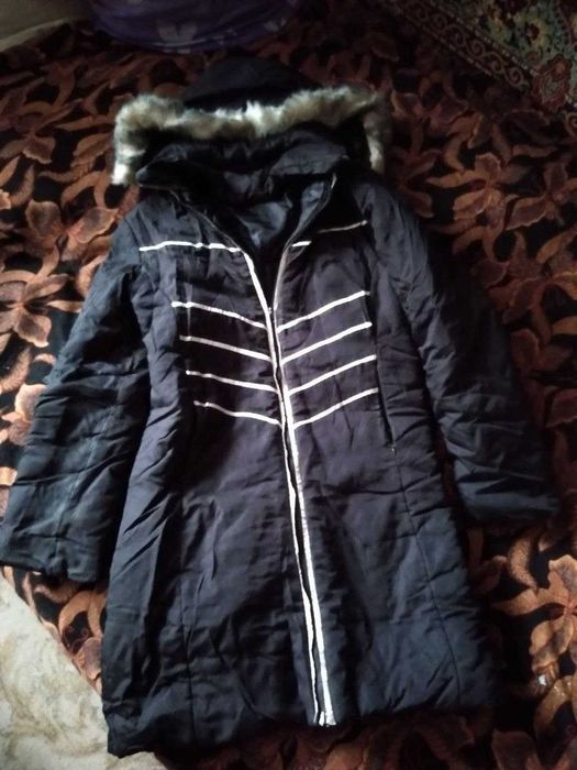 Зимние куртки и пуховики