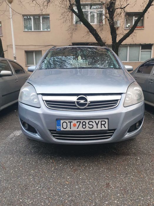 Schimb Opel Zafira B facelift benzina, an 2008