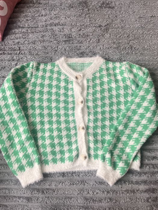 Кофточка теплая хорошая