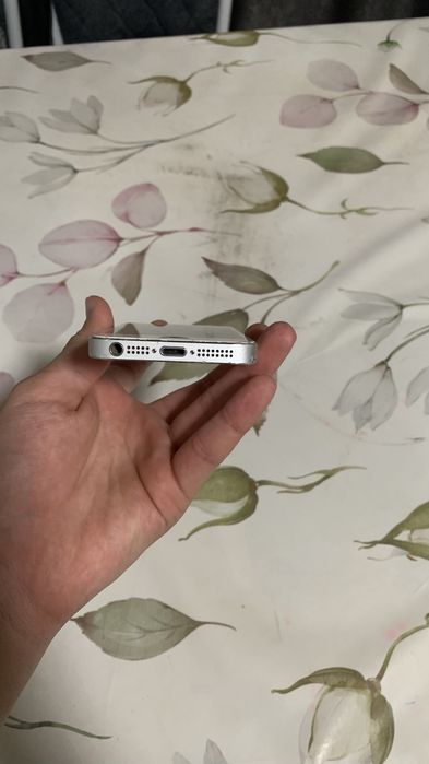 Айфон 5 идеальный без минусов