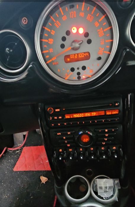 Vand ieftin Mini R50 1.6 Benzina (motor BMW) distribuție lanț