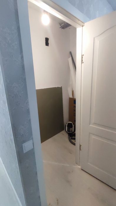 Сдаю 2 х ком квартиру