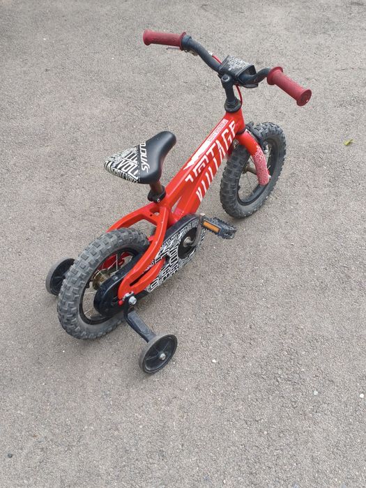 Велосипед детский 4 колесный