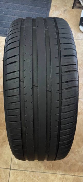 Срочно продам практически новые Летние шины Michelib Pilot Sport 4 SUV