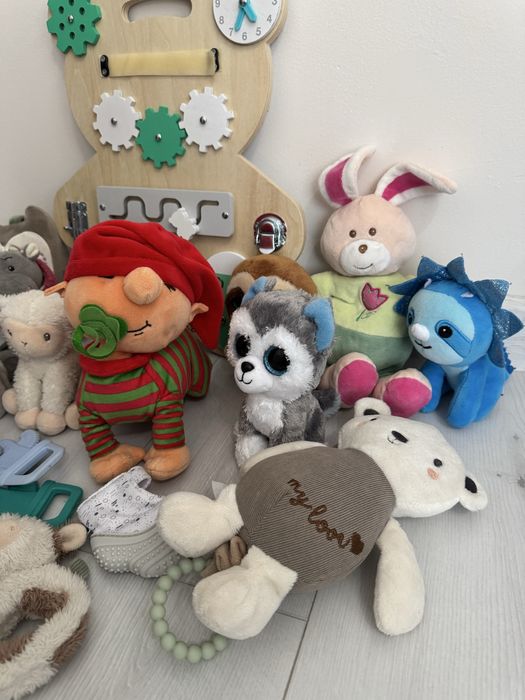 Лот бебешки играчки