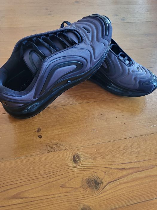 Дамски маратонки nike!