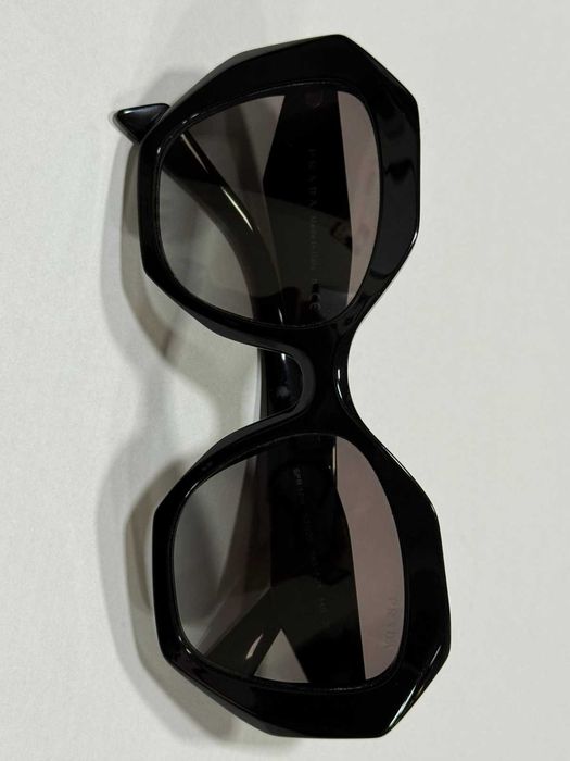 Слънчеви Очила Prada SPR 16W