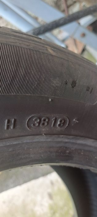 Vand doua cauciucuri Hankook 235/50 r18