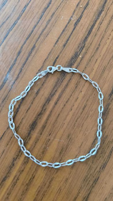 Сребърни бижута - обици, пръстен, гривна