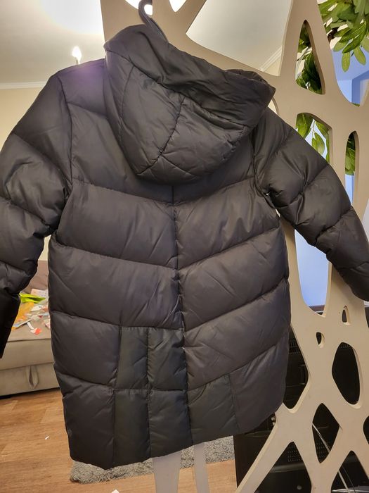 Зимняя куртка Zara 140 см