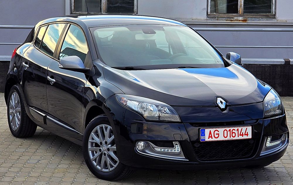 RENAULT Megane