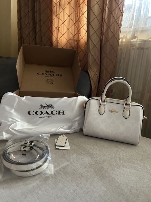 Geanta Coach mini rowan alba