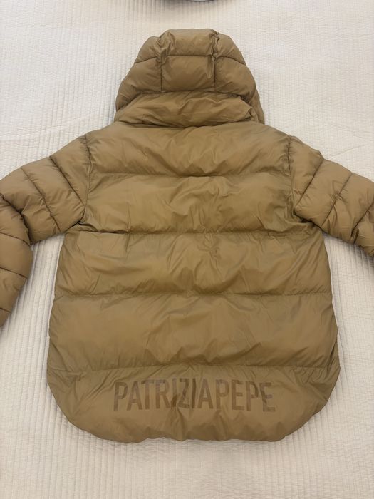 Яке Patrizia Pepe