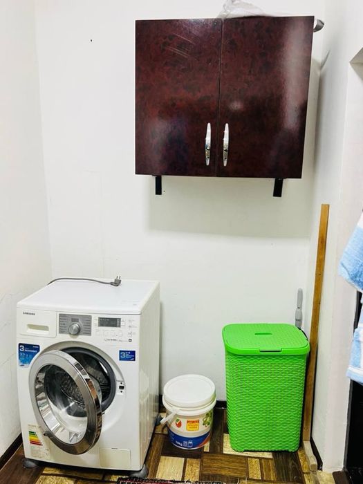 Уй сотилади хамма нарсаси билан