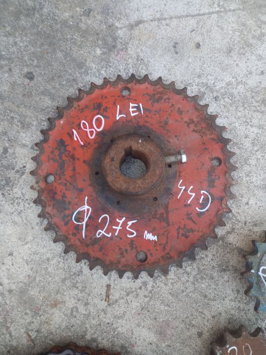 pinion 12 b / pinion utilaj agricol / lanț 12b