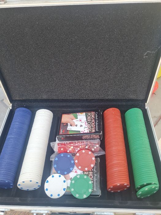 Trusa pentru poker