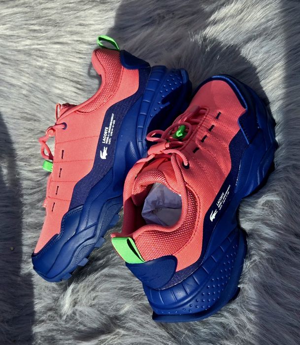 Lacosta оригинални дамски сникърси нови с кутия 38 номер