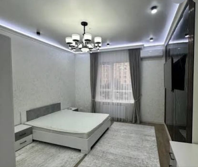 3 бөлмелі квартира ұзақ мерзімге жалға беріледі.  1ші этаж