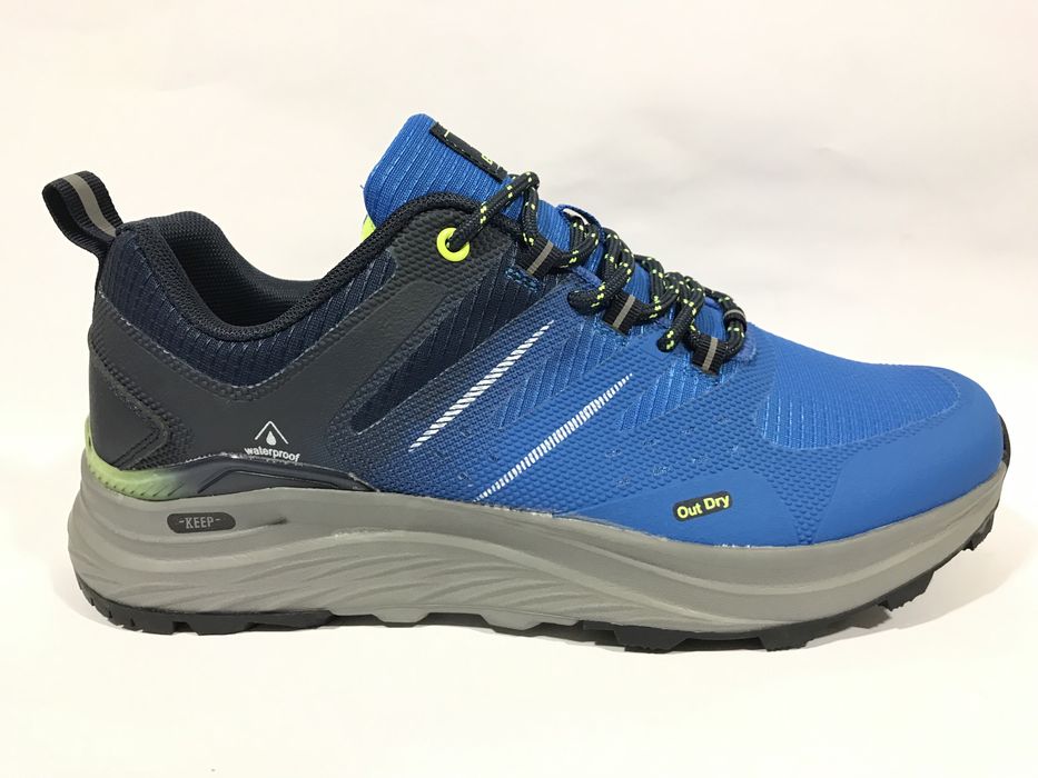 Мъжки маратонки с водоотблъскваща материя