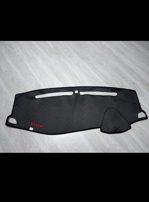 Накидка на панель. Акцент 2018