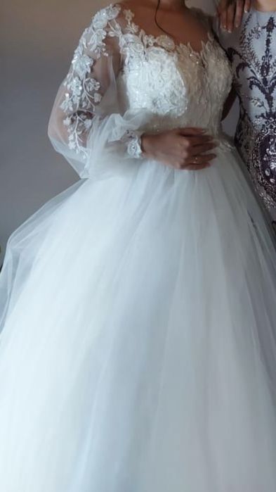 Свадебное платье