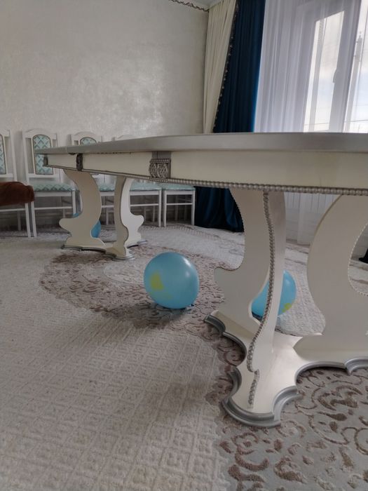 Стол и стулья комплект