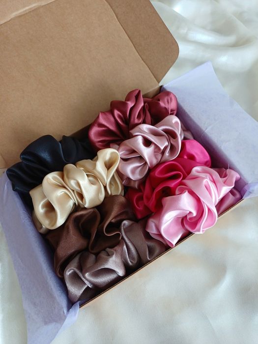 Сатенени скрънчита в кутия