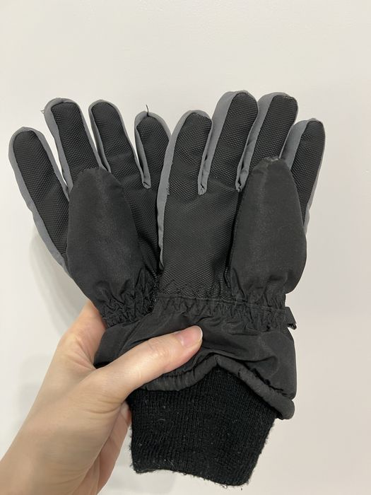 Перчатки детские на 5/6 лет