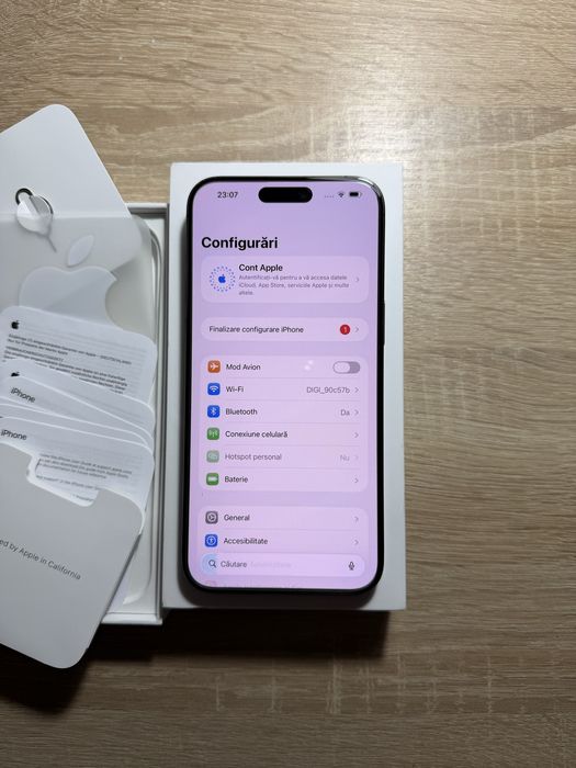 Iphone 15 Pro Max, 512 gb , bat.84% - titanium black, sticla spate fisurata