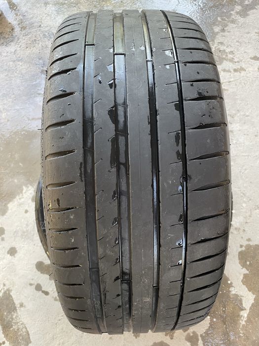 255/40/19 Michelin balon sotiladi