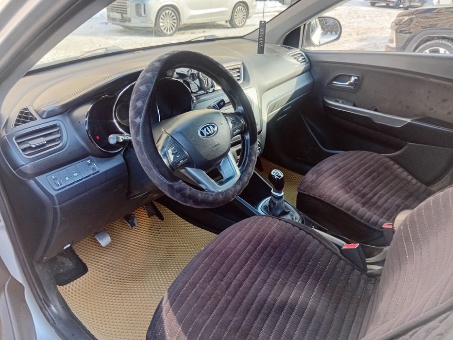 Продается Машина KIA