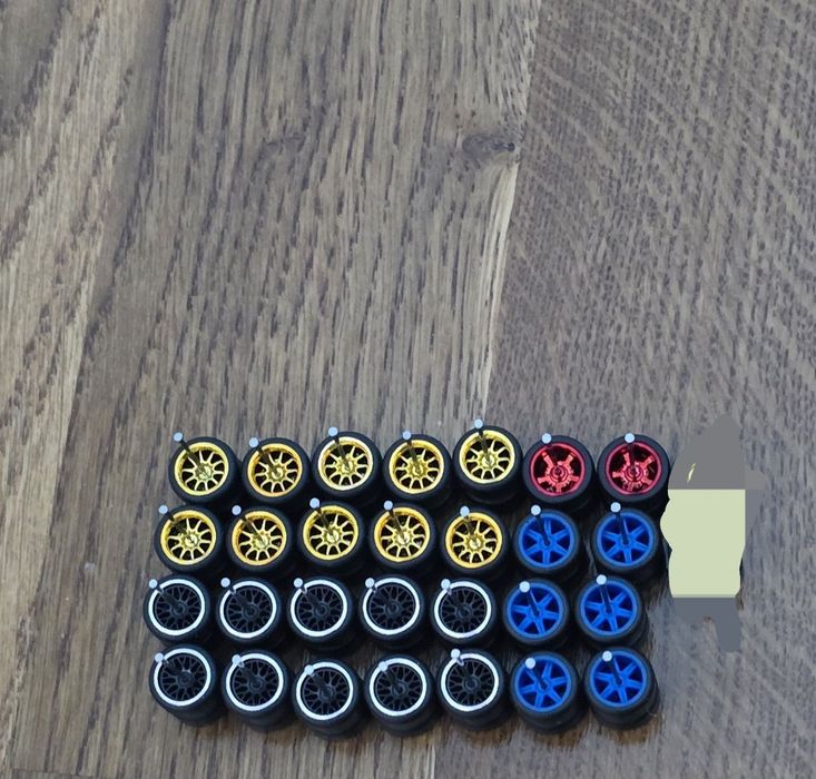 Roți 1/64 pentru machete