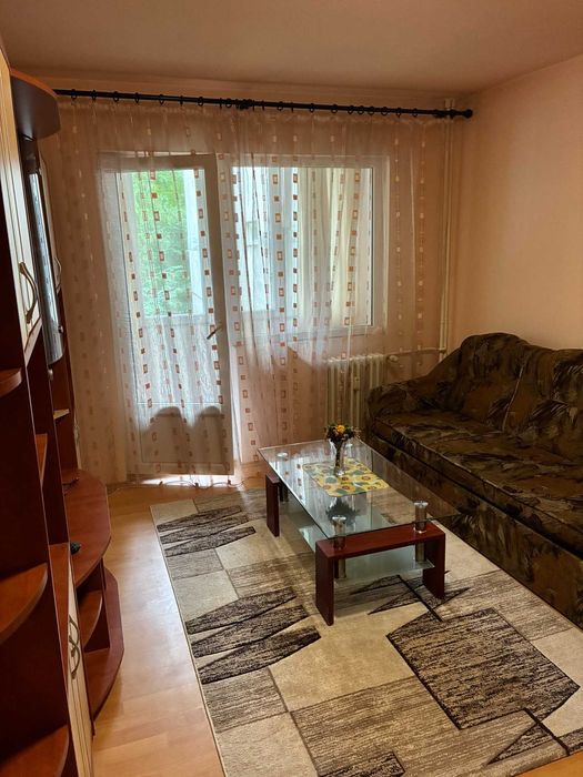 Inchiriez apartament 2 camere