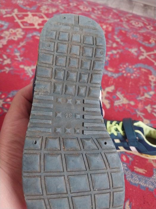 Детский обувь продаю