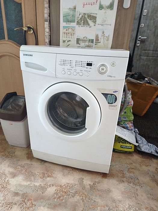 Продам стиральную машину
