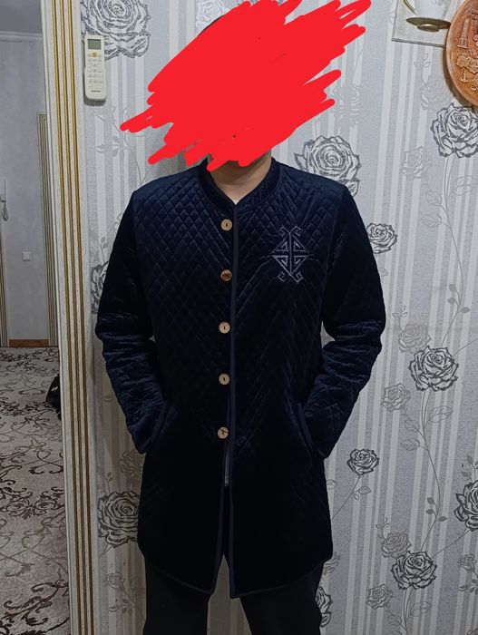 Ұлттық шапан сатылады, жаңа