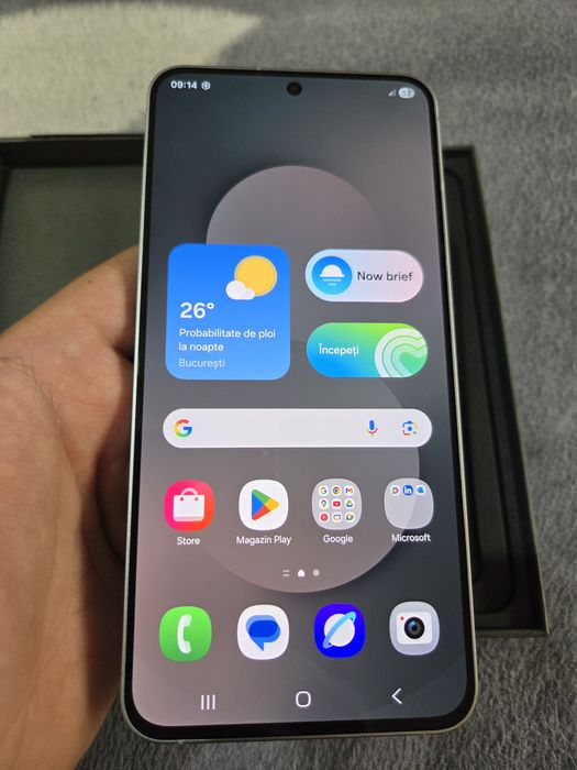 Samsung S25 FE nou