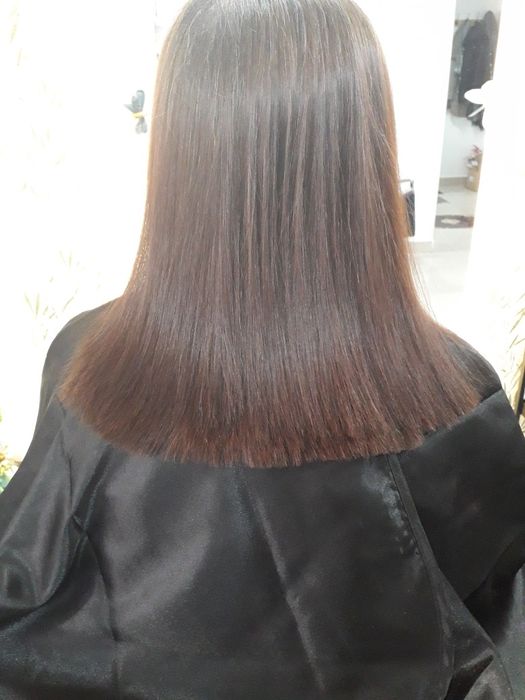 Caut modele la tuns,decolorat total sau coafat special