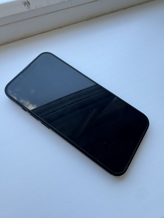 Iphone 16 pro и iphone 13