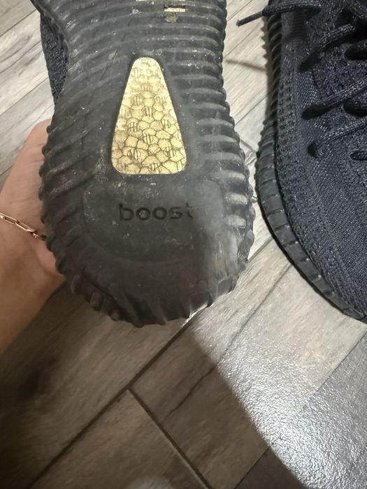 Adidasi Yeezy 350 Black Reflective