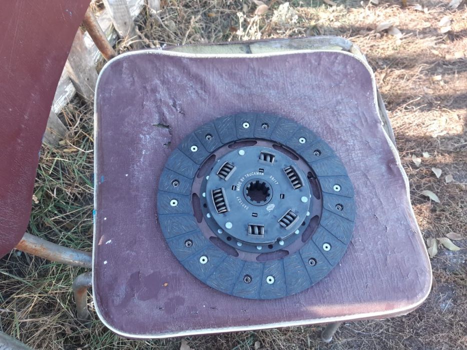 Автозапчасти на УАЗ