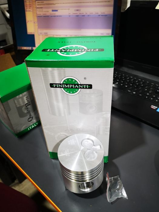 Set motor tractor fiat toată gama pe original fiat 211.215.250. 300.31