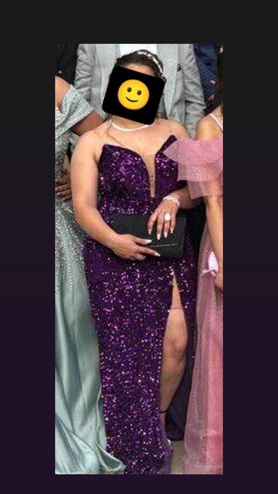 Продава се носена  веднъж