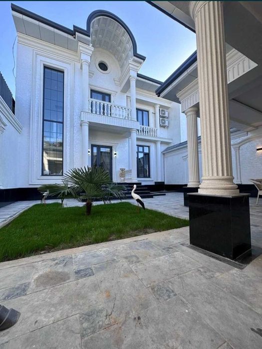 Продаётся коттедж в Яшнабадском районе ( Кадышева).