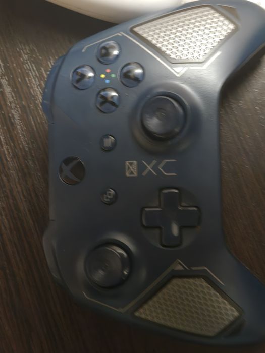 игровая приставка XBOX ONE 500гб