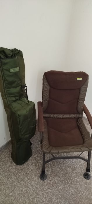 Шаранджийски сет , въдици и макари Shimano, калъф, стол и кеп