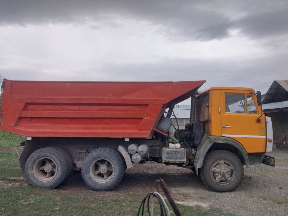 Продам Самосвал Камаз