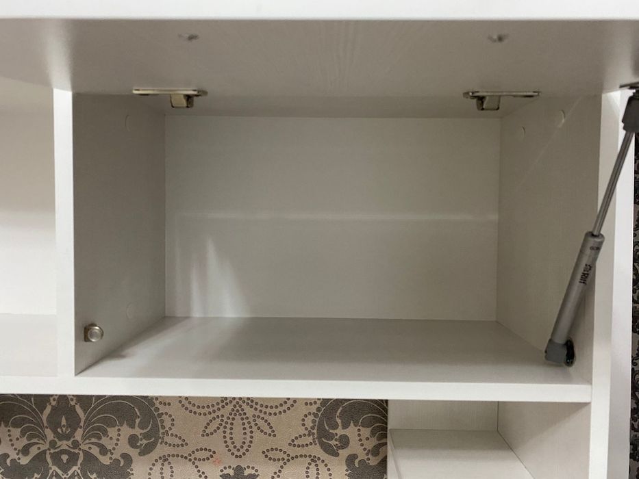 Продам школьный письменный стол