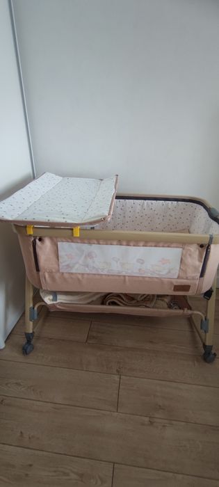 Продам детскую кроватку